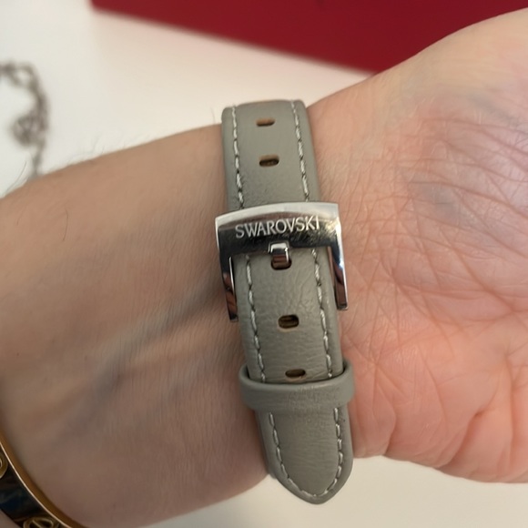 Ladies' Swarovski Crystal Mother-of-Pearl Dreamy Watch 5219457 - Picture 6 of 10